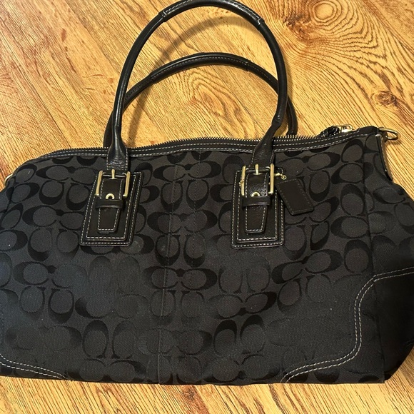 Black Coach Bag - Picture 3 of 4